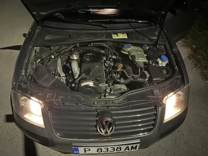 VW Passat, снимка 3 - Автомобили и джипове - 51568703