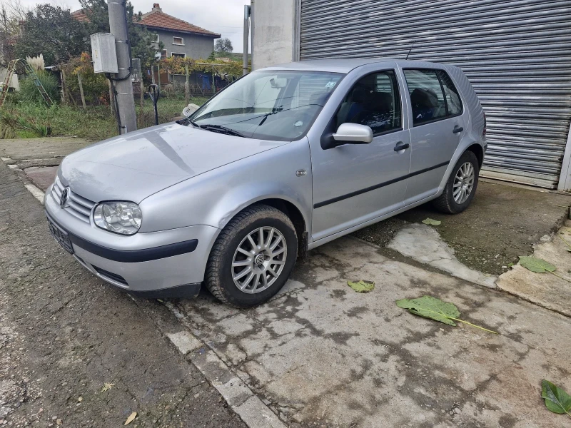VW Golf, снимка 4 - Автомобили и джипове - 52353362