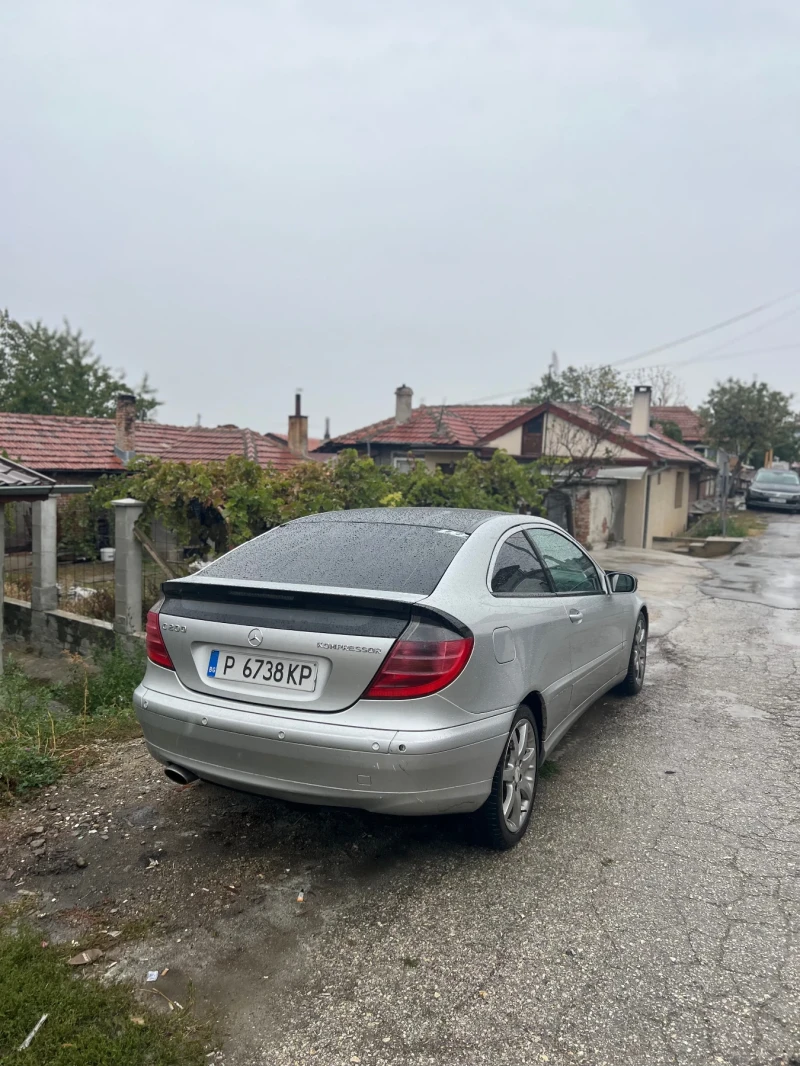 Mercedes-Benz C 200 Compressor , снимка 4 - Автомобили и джипове - 52449639