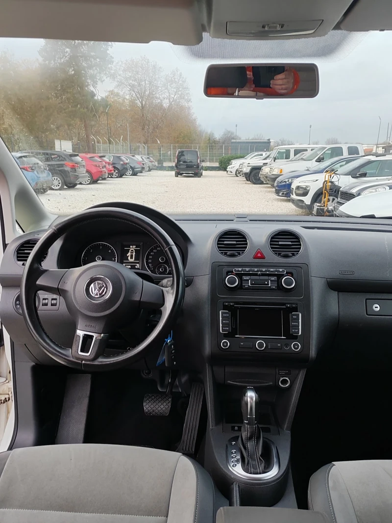 VW Caddy 1.6, 102к.с., снимка 10 - Автомобили и джипове - 52462923