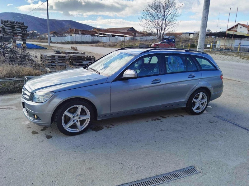 Mercedes-Benz C 220, снимка 4 - Автомобили и джипове - 52770788