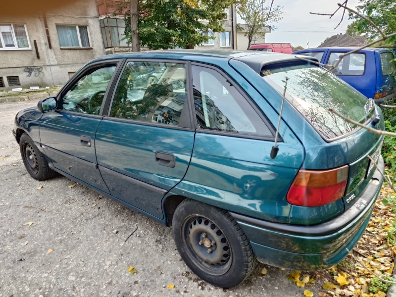 Opel Astra, снимка 5 - Автомобили и джипове - 52829791
