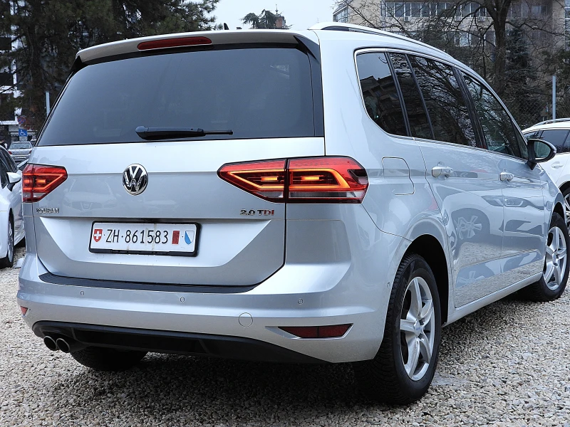 VW Touran 2.0ШВЕЙЦАРИЯ-190к.ДИСТРОНИК/НАВИ/LANE ASSIST/BLISS, снимка 5 - Автомобили и джипове - 53237309