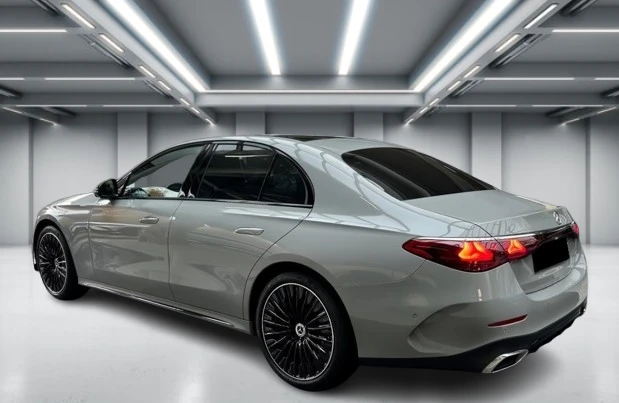 Mercedes-Benz E 450 4Matic = AMG Line = Premium Plus Гаранция - изображение 2