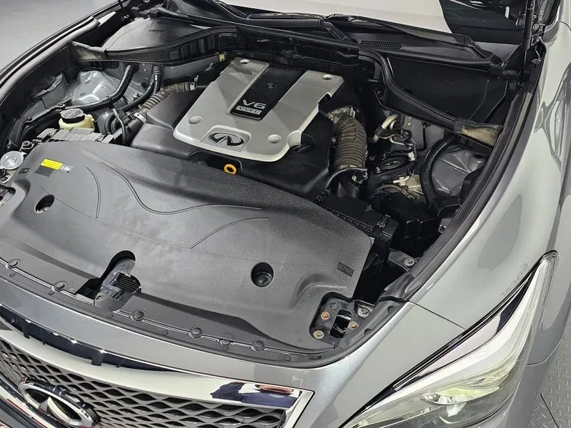 Infiniti Q70 Style 3.7 Бензин, снимка 13 - Автомобили и джипове - 55455838