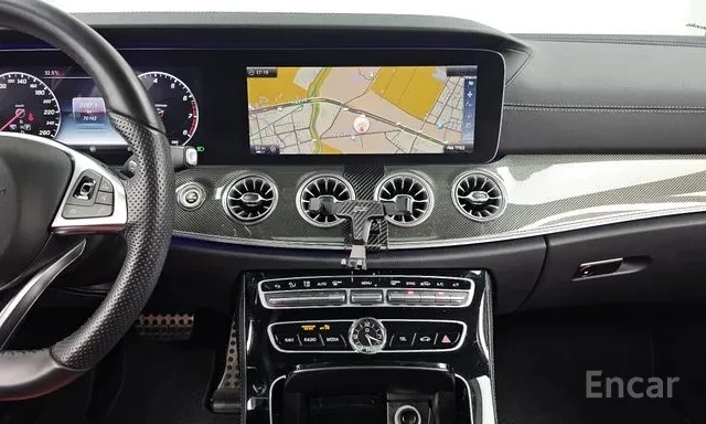 Mercedes-Benz E 400 COUPE * AMG * HEAD UP * ПАНОРАМА * ОБДУХВАНЕ * , снимка 8 - Автомобили и джипове - 56180025