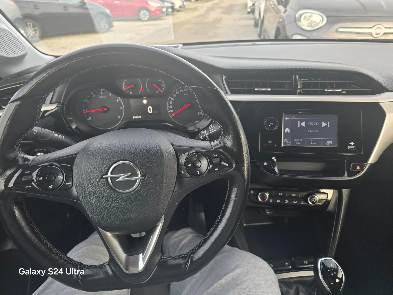 Opel Corsa 1.2i-75k.c, EURO6 -NAVI | Mobile.bg — изображение 12