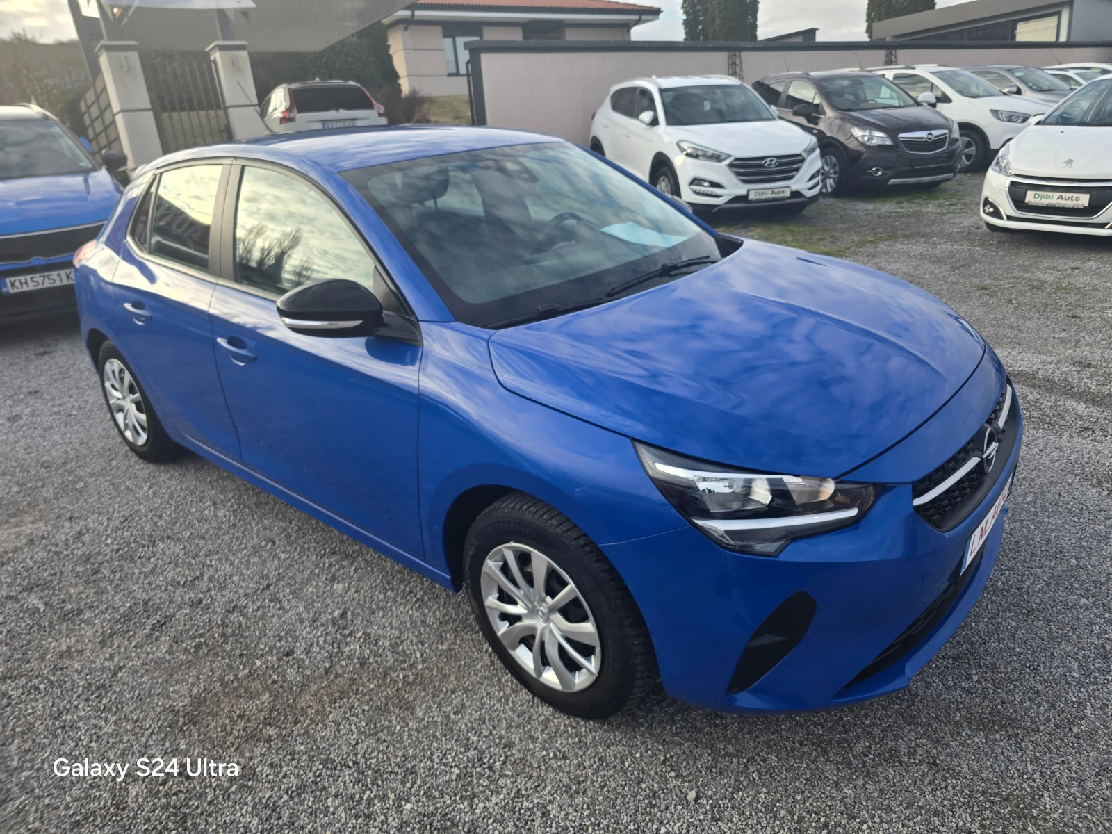 Opel Corsa 1.2i-75k.c, EURO6 -NAVI | Mobile.bg — изображение 17