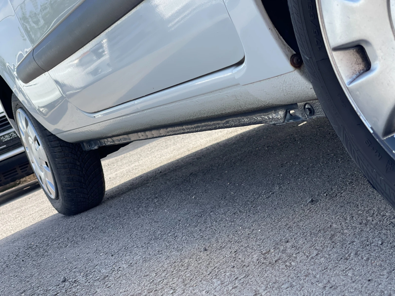 Renault Clio 1.2i  - изображение 8