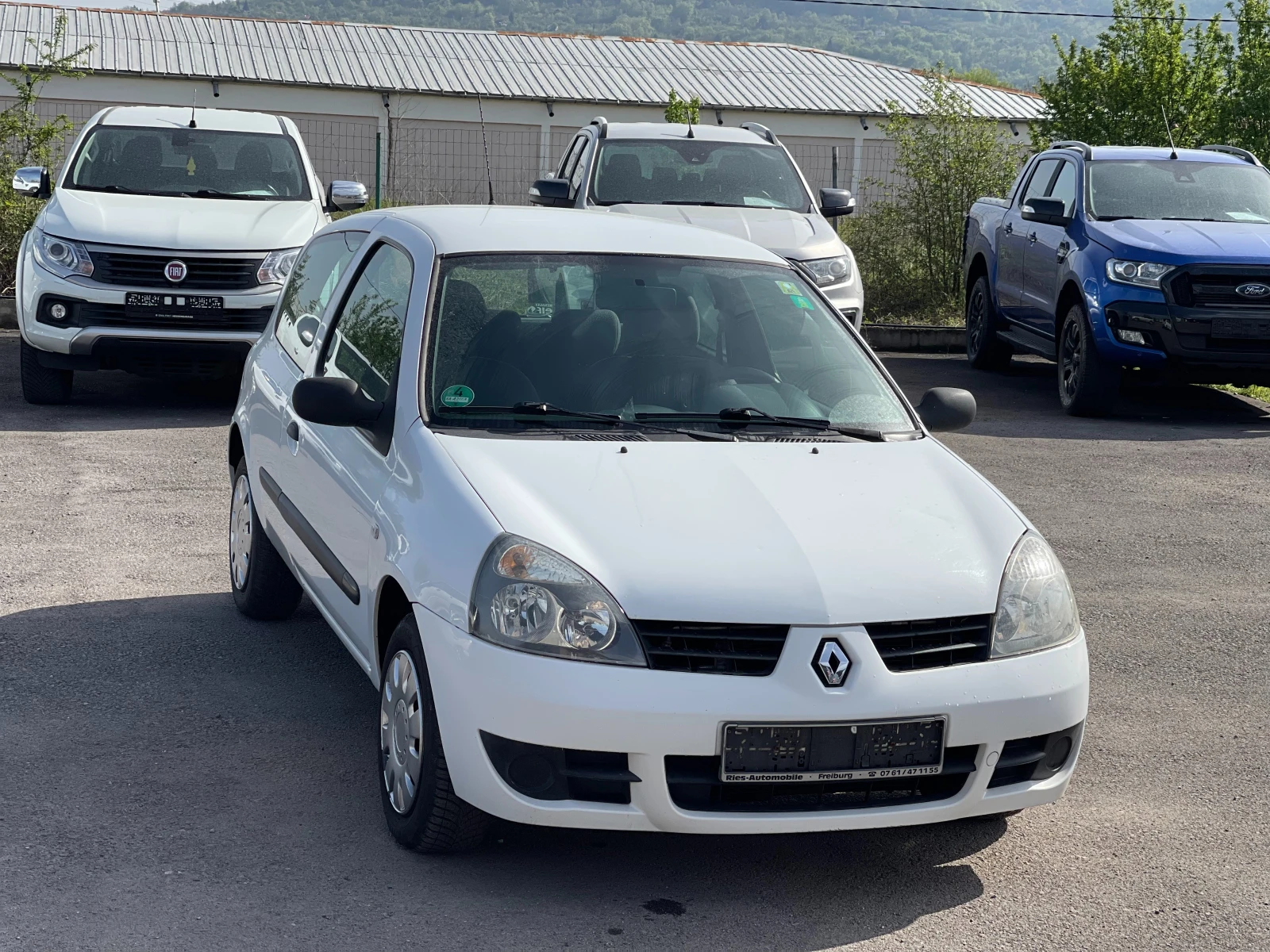 Renault Clio 1.2i  - изображение 6
