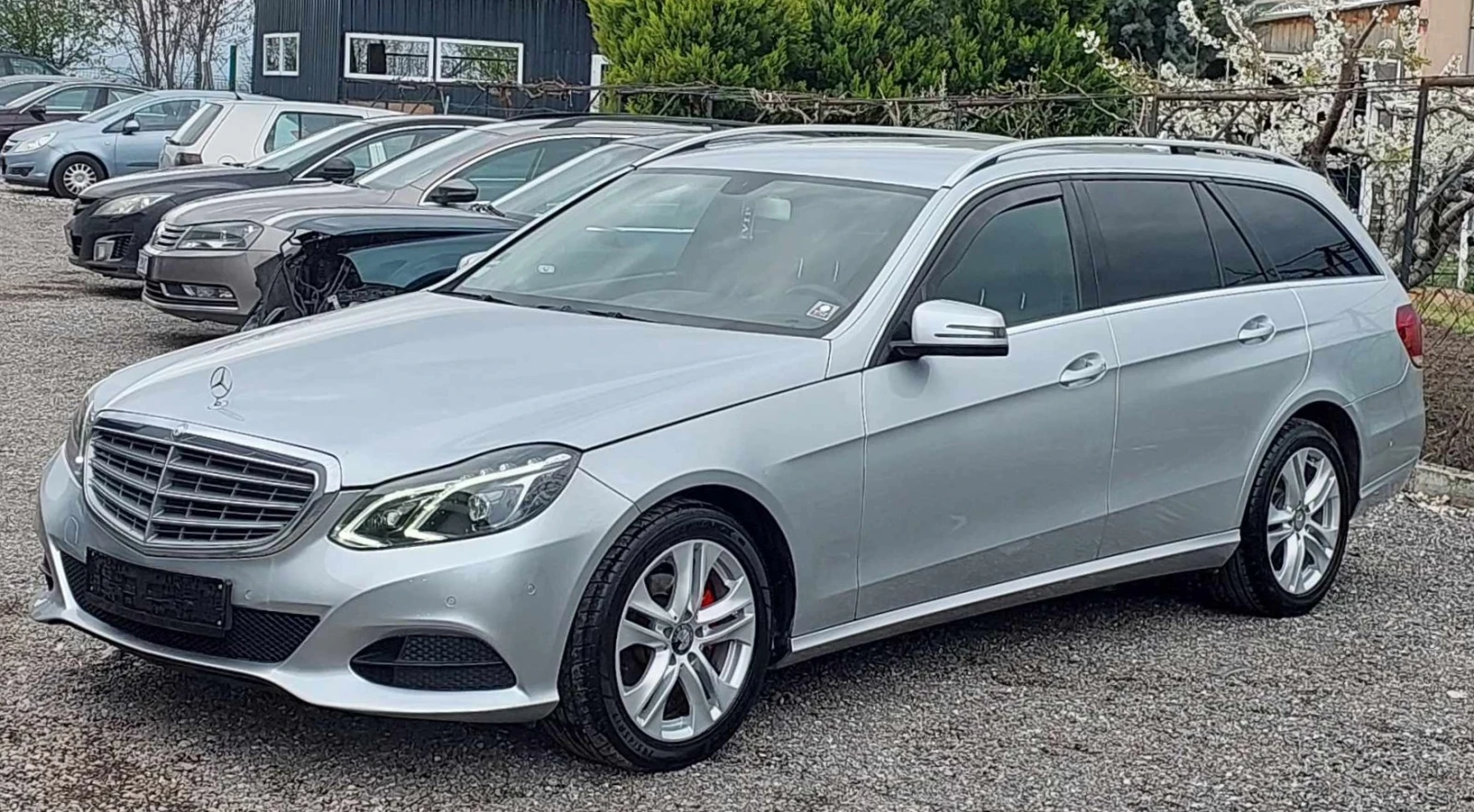 Mercedes-Benz E 200 2.2 136kc - изображение 2