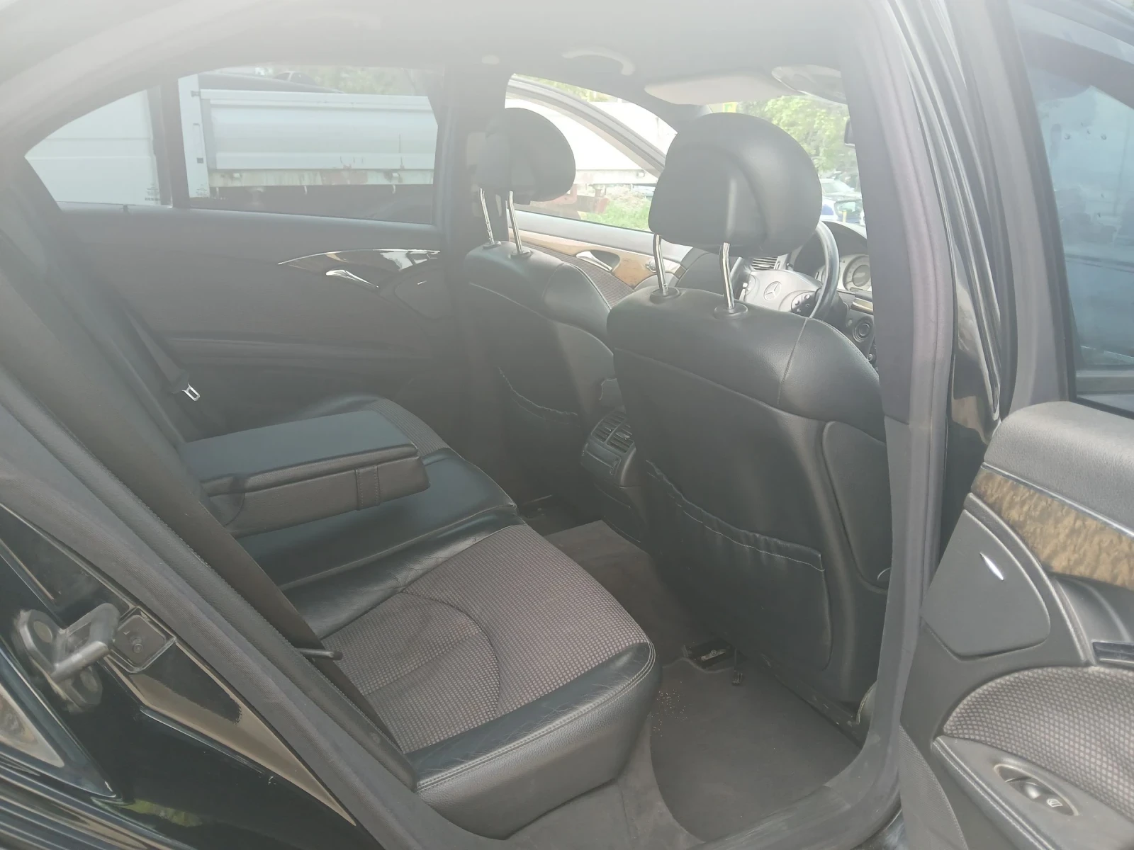 Mercedes-Benz E 270 Avantgarde - изображение 4