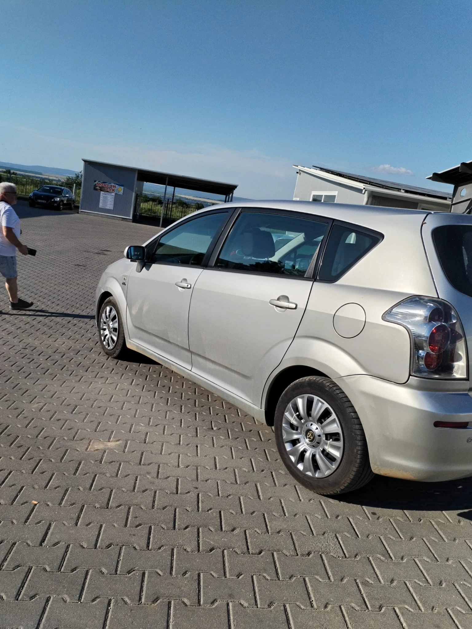 Toyota Corolla verso  - изображение 3