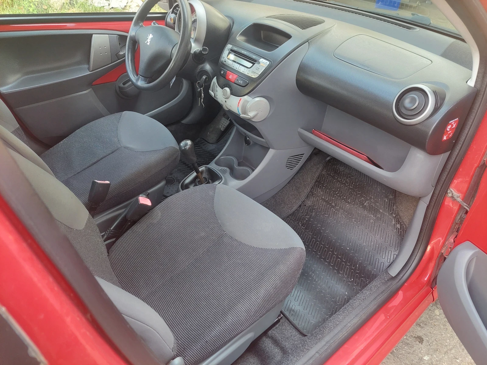Peugeot 107  - изображение 10