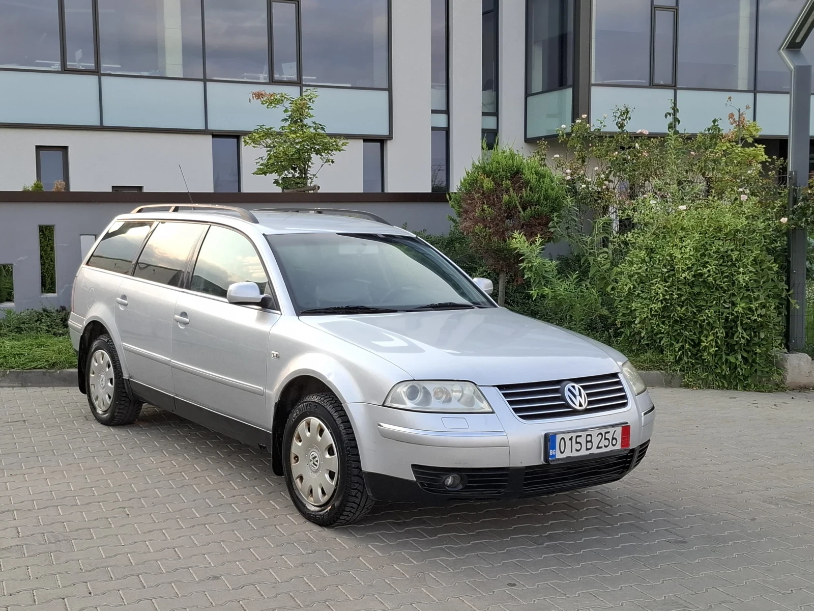 VW Passat 1.9TDI* (131кс)* * HIGHLINE* * 4?4* * 6-СКОРОСТИ*  - изображение 9