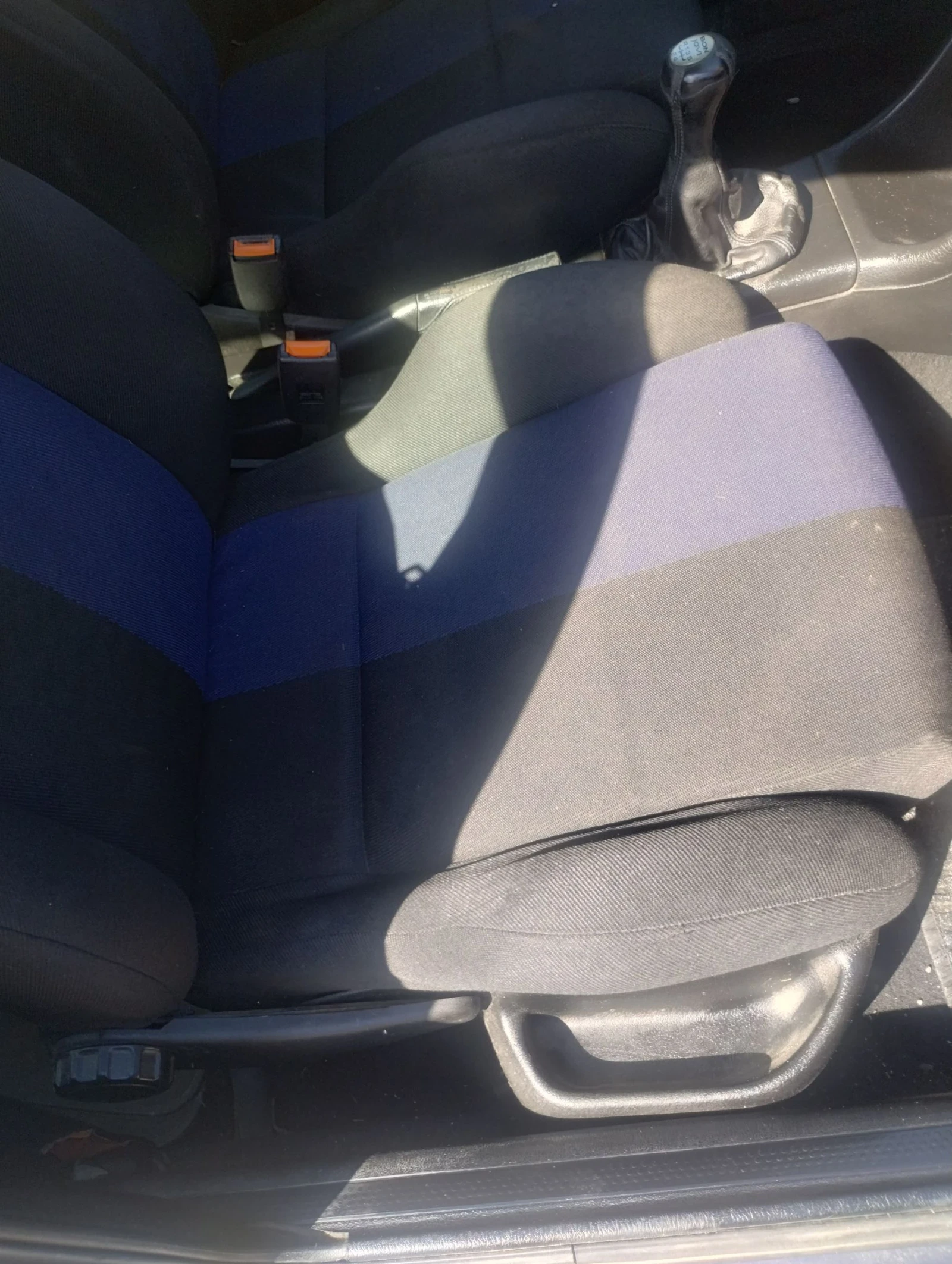 VW Golf 1, 8 90кс - изображение 4