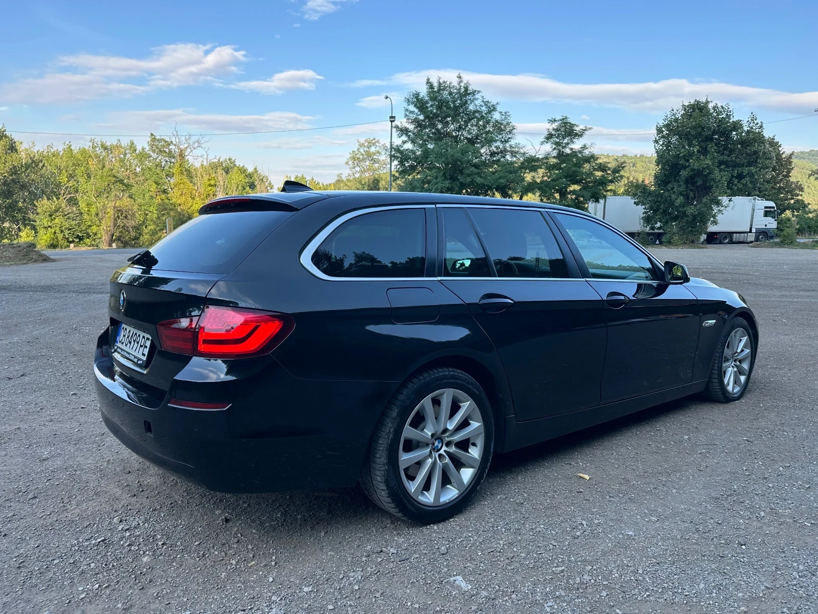 BMW 520  - изображение 8