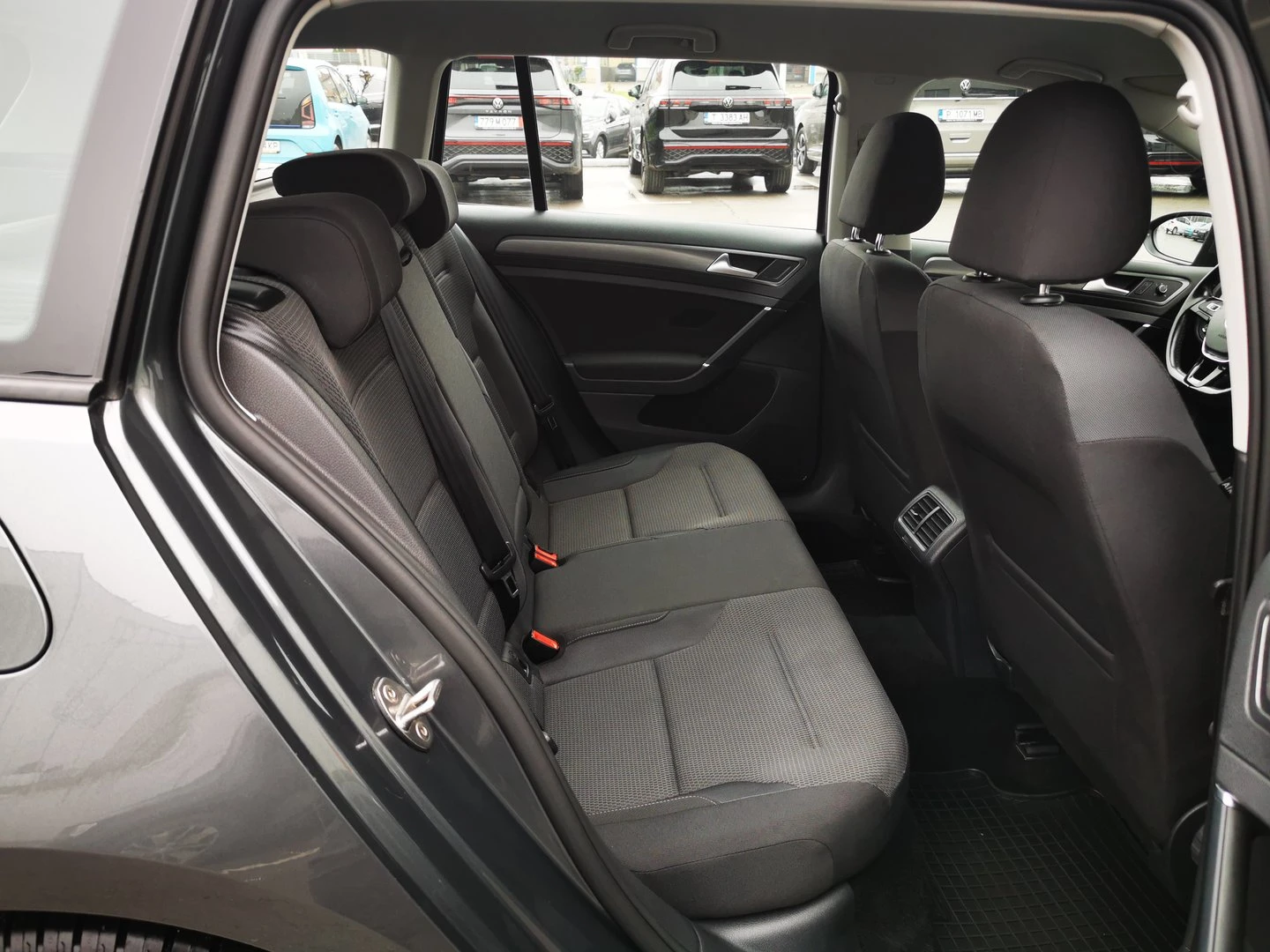 VW Golf Variant Comfortline 1.6TDI BMT | Mobile.bg � ����������� 7