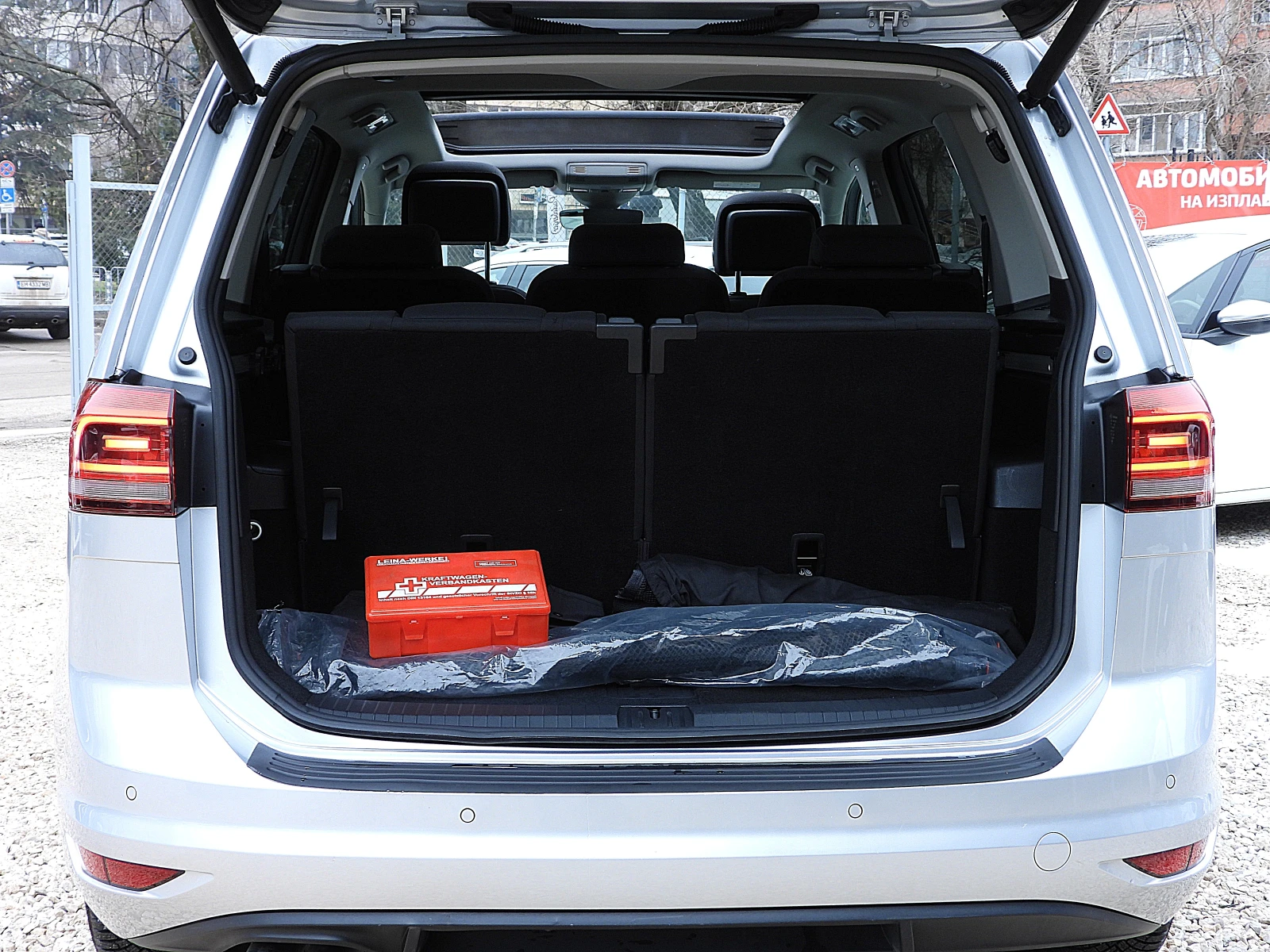 VW Touran 2.0���������-190�.���������/����/LANE ASSIST/BLISS | Mobile.bg � ����������� 6