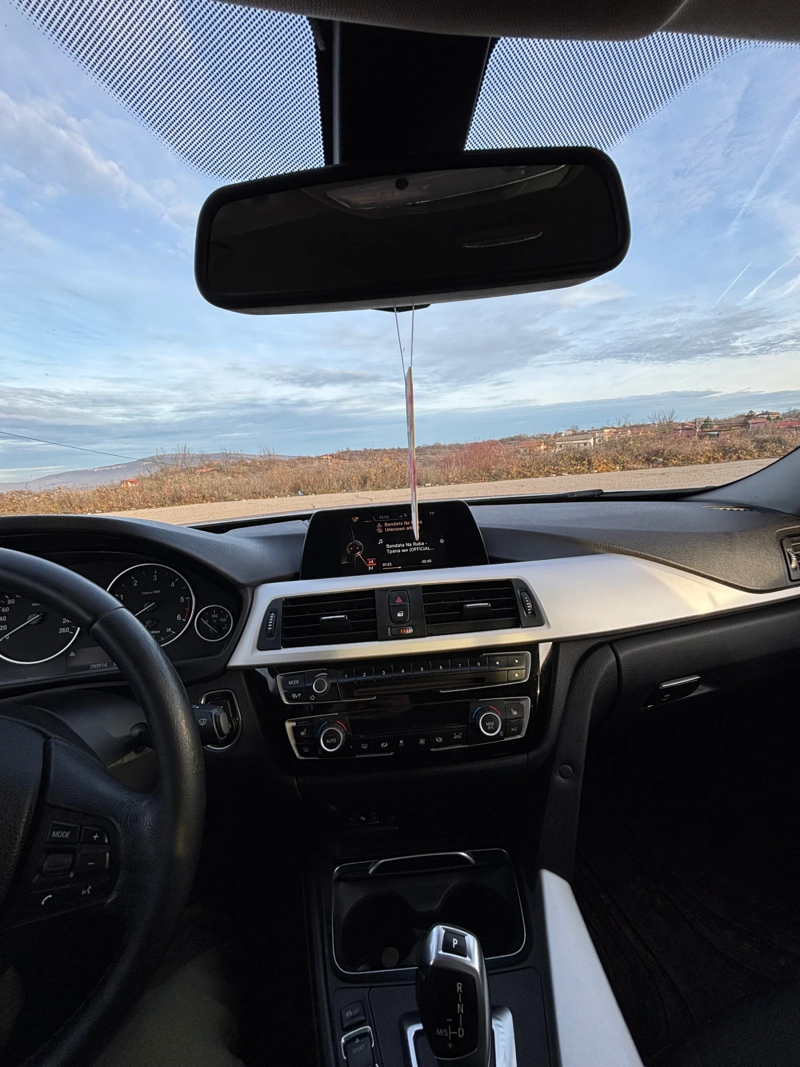 BMW 320, снимка 5 - Автомобили и джипове - 53725092