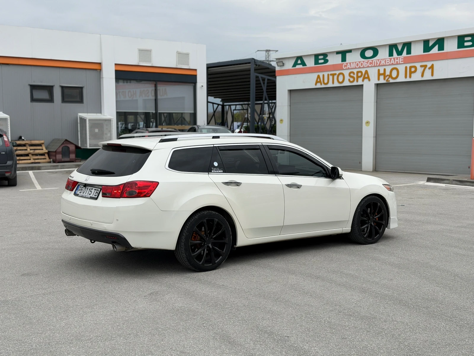 Honda Accord 8 Executive , снимка 4 - Автомобили и джипове - 54165176