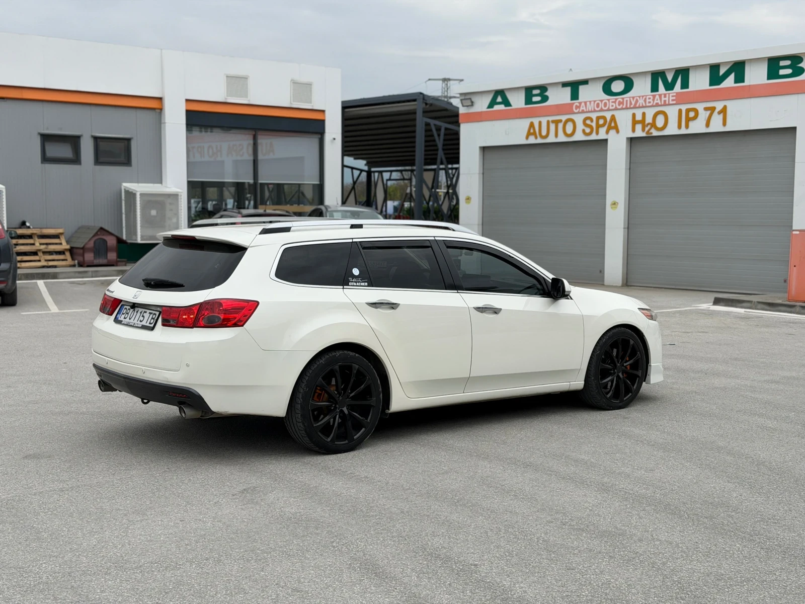 Honda Accord 8 Executive , снимка 3 - Автомобили и джипове - 54165176