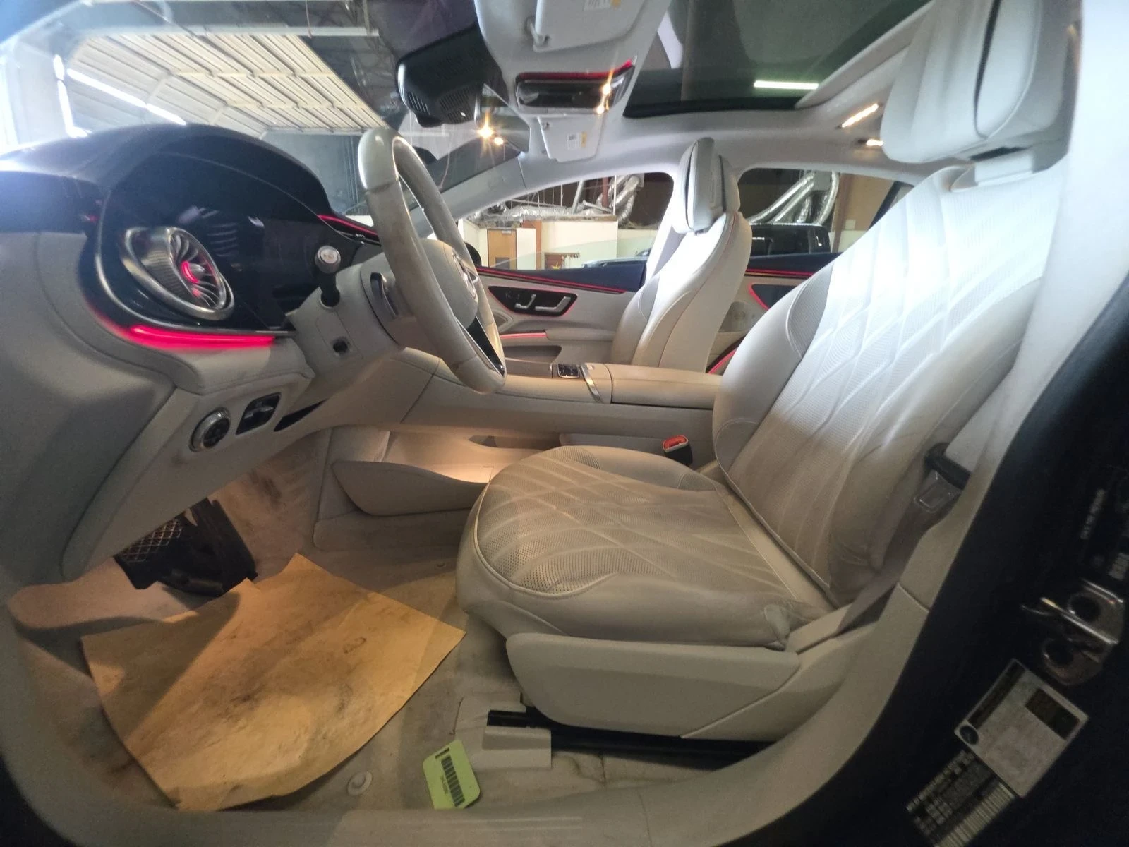 Mercedes-Benz EQS 580 AMG-pkg* Hyperscreen* Massage* Burmester* Full, снимка 8 - Автомобили и джипове - 54193417