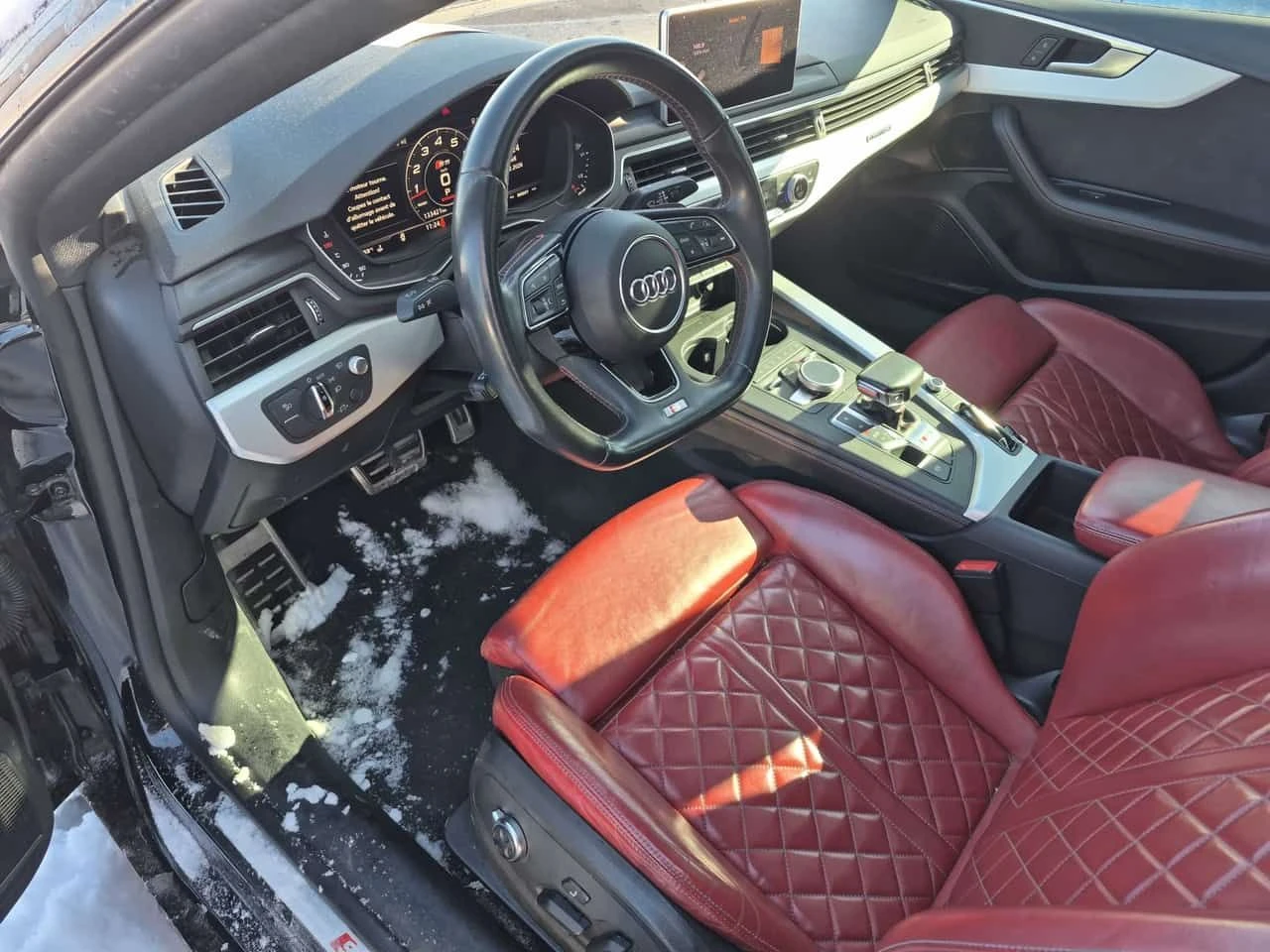 Audi S5 Technik/ПАНОРАМА/ПОДГРЕВИ/360 КАМЕРИ, снимка 7 - Автомобили и джипове - 54307329