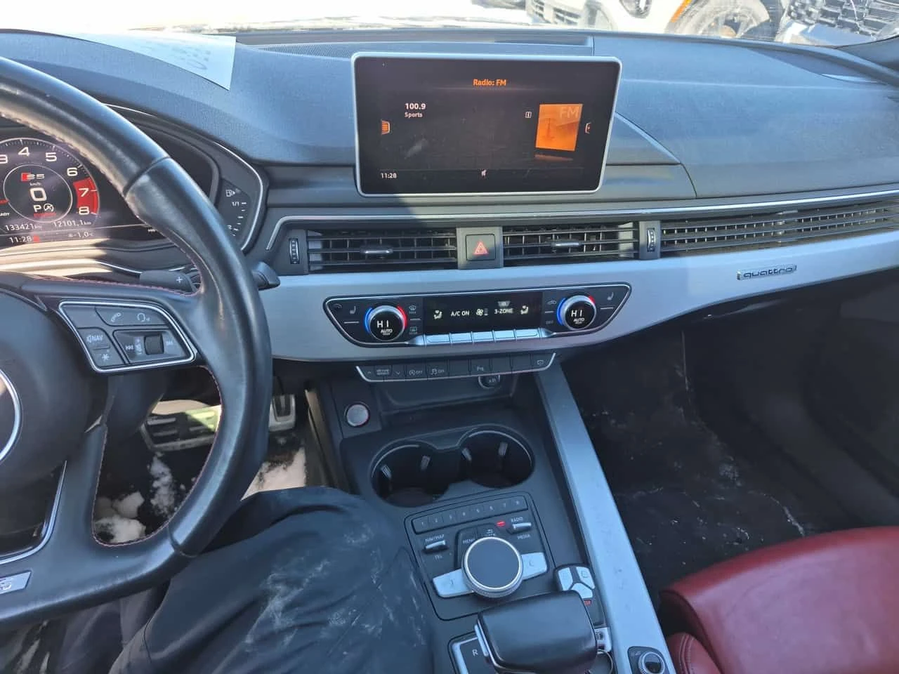 Audi S5 Technik/ПАНОРАМА/ПОДГРЕВИ/360 КАМЕРИ, снимка 9 - Автомобили и джипове - 54307329