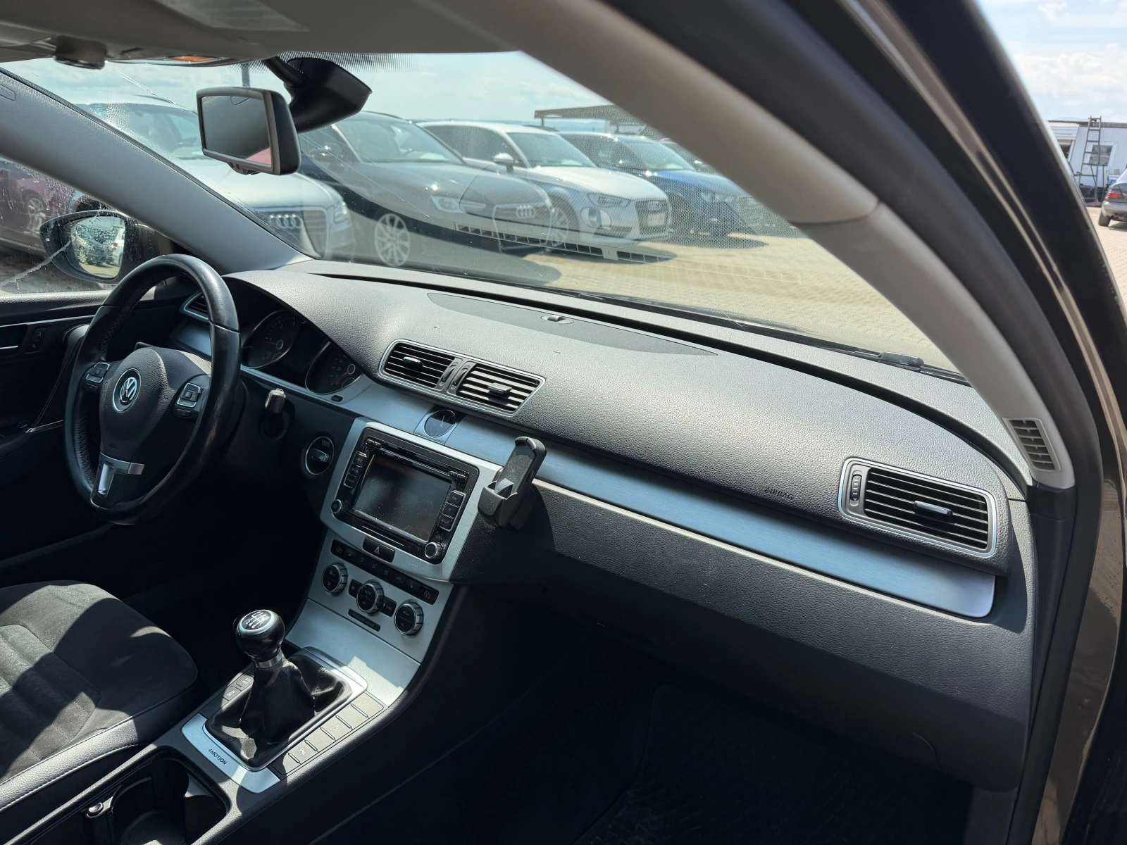 VW Passat 2.0TDI 4MOTION KOJA/NAVI/PANORAMA EURO 5, снимка 11 - Автомобили и джипове - 54355380