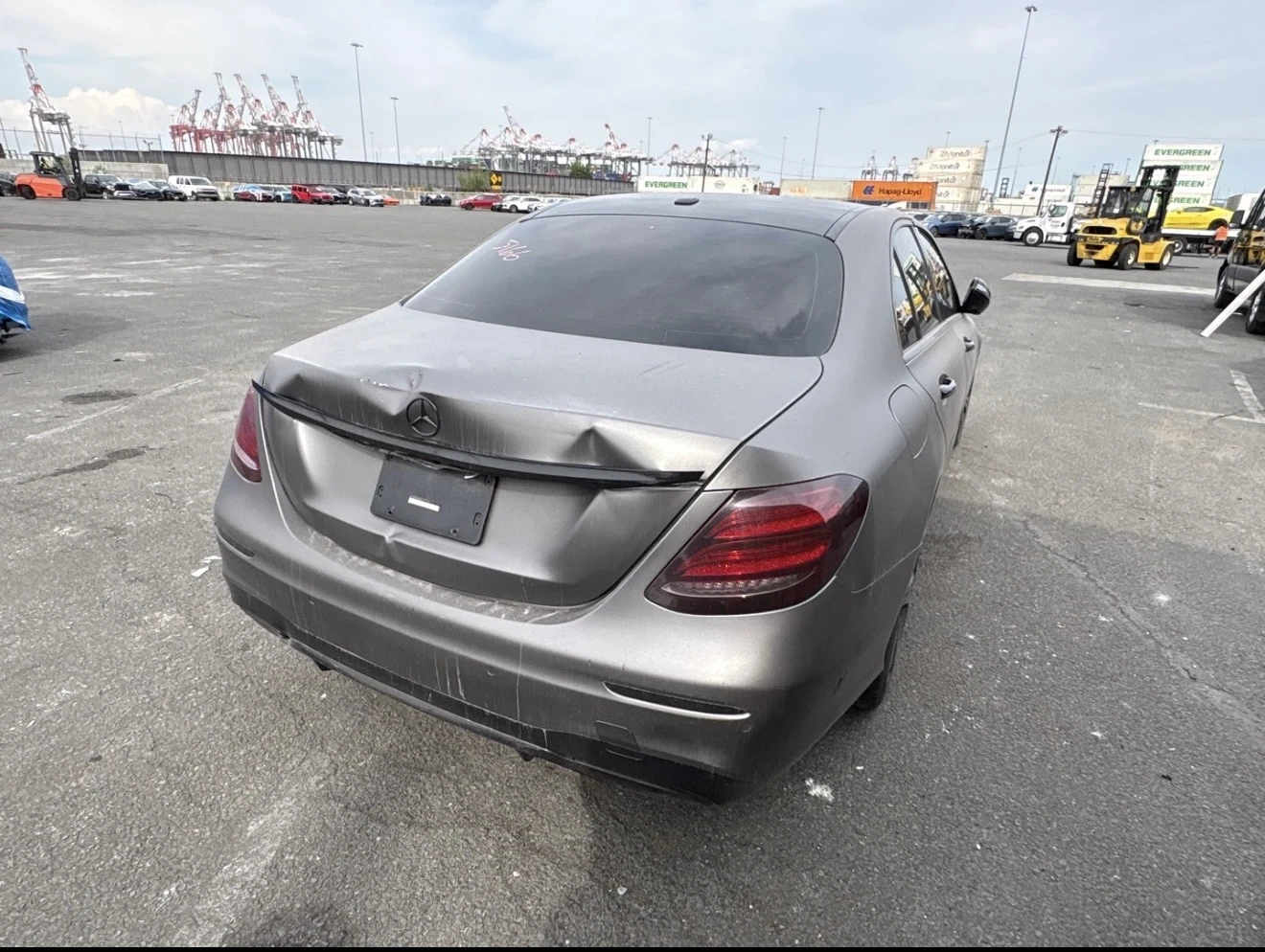 Mercedes-Benz E 300 MAT AMG PACK, снимка 3 - Автомобили и джипове - 55198522