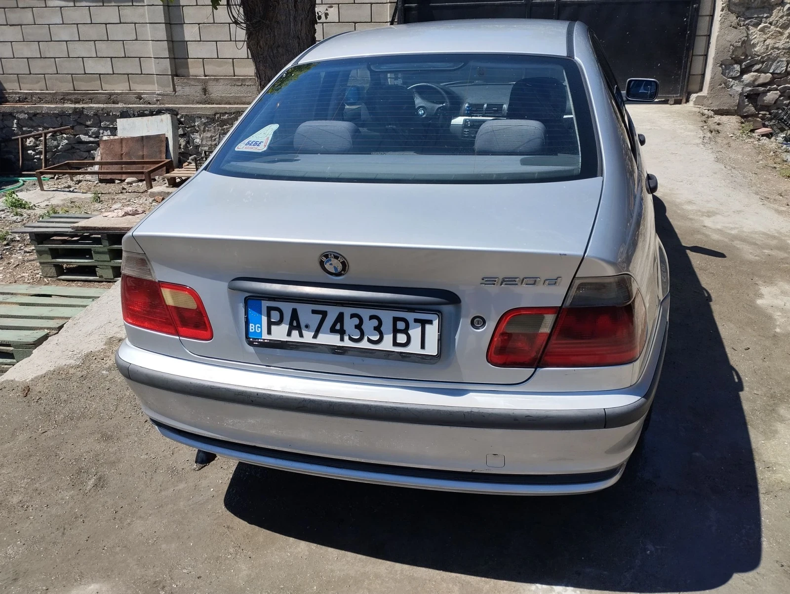BMW 320, снимка 3 - Автомобили и джипове - 55974146