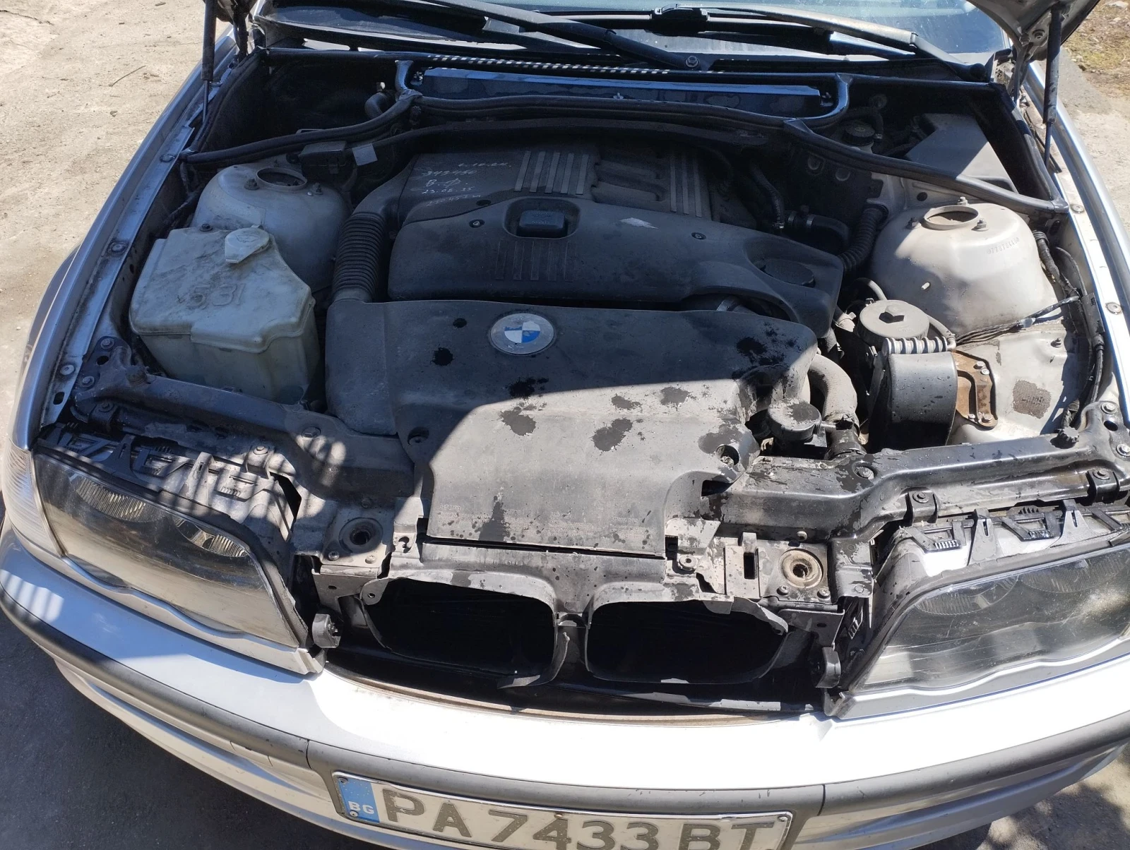 BMW 320, снимка 10 - Автомобили и джипове - 55974146