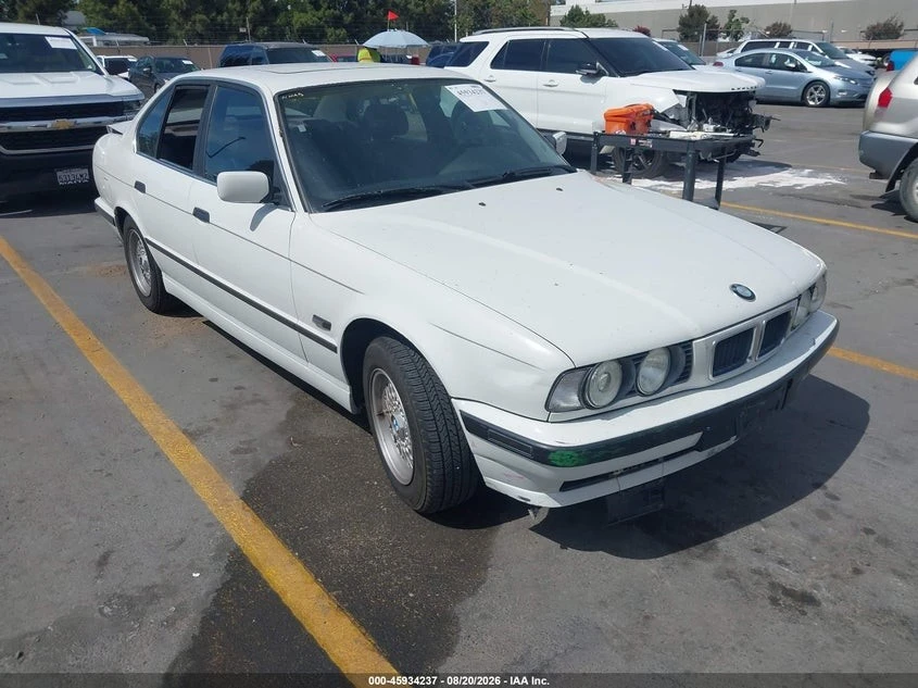 BMW 540 4.0L V8 FI DOHC 32V* КЛИП НА МОТОРА* CARFAX
