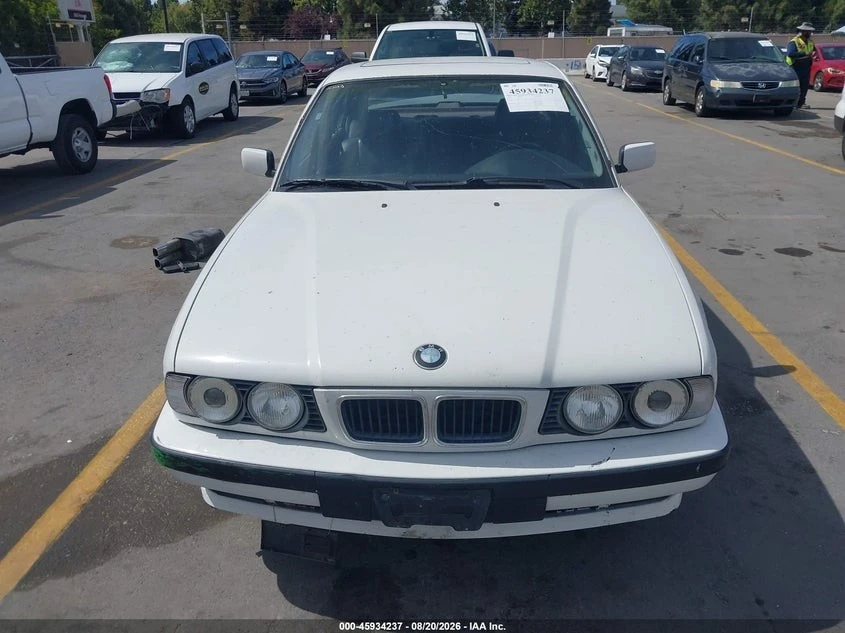 BMW 540 4.0L V8 FI DOHC 32V* КЛИП НА МОТОРА* CARFAX, снимка 12 - Автомобили и джипове - 56152568