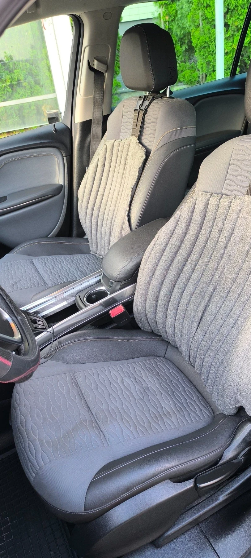 Opel Zafira Tourer , снимка 16 - Автомобили и джипове - 56278201