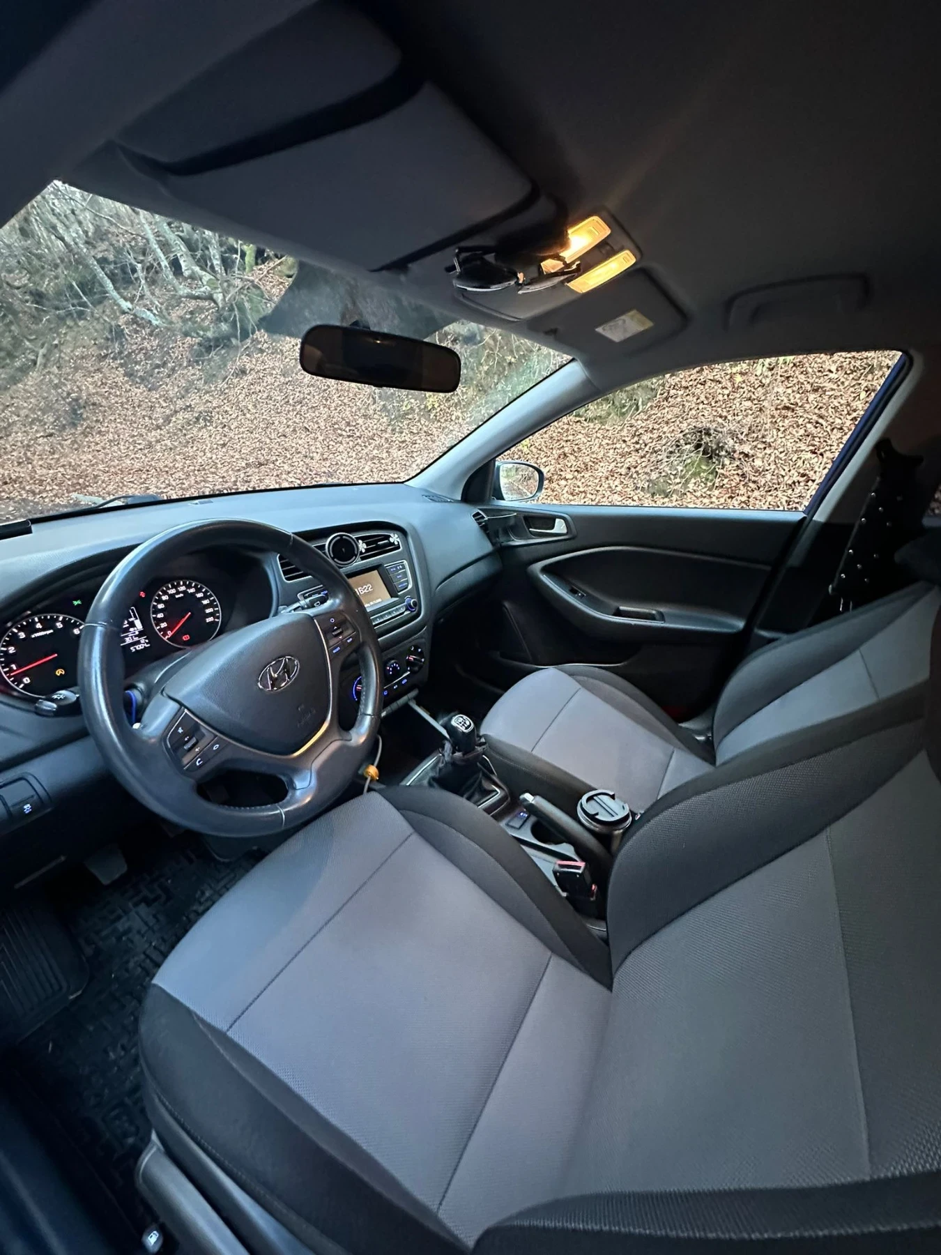 Hyundai I20, снимка 2 - Автомобили и джипове - 56553556