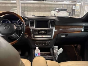 Mercedes-Benz GL 550 * CARFAX * 360 * ОБДУХВАНЕ * ПАМЕТ, снимка 8