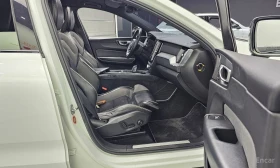 Volvo XC60 * T8* RECHARGE* R-DESIGN* КОЖА* ПОДГРЕВ* ПАНОРАМА*, снимка 8