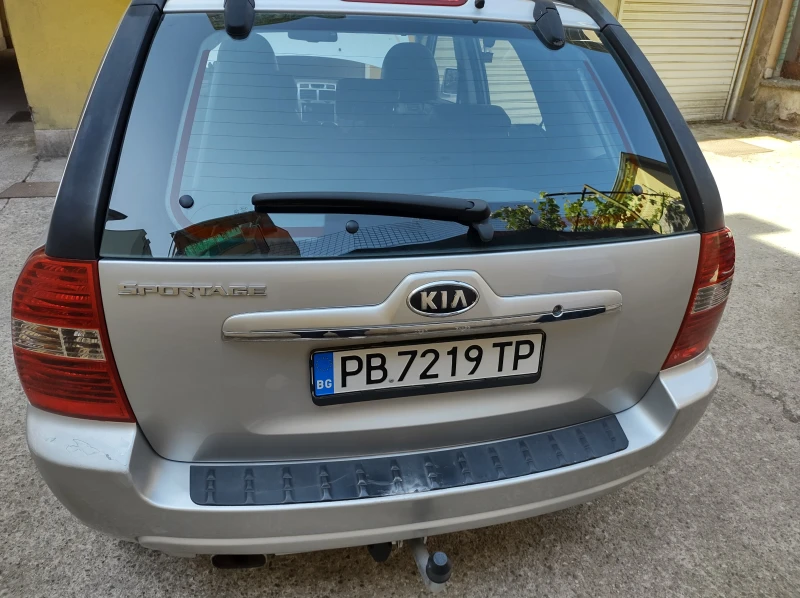 Kia Sportage, снимка 15 - Автомобили и джипове - 47104057