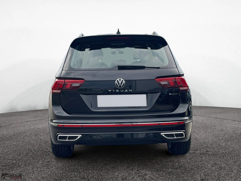 VW Tiguan R-Line TDI/4x4/DSG/AHK/NAVI/CAM/LED/CARPLAY/232b, снимка 5 - Автомобили и джипове - 47532099