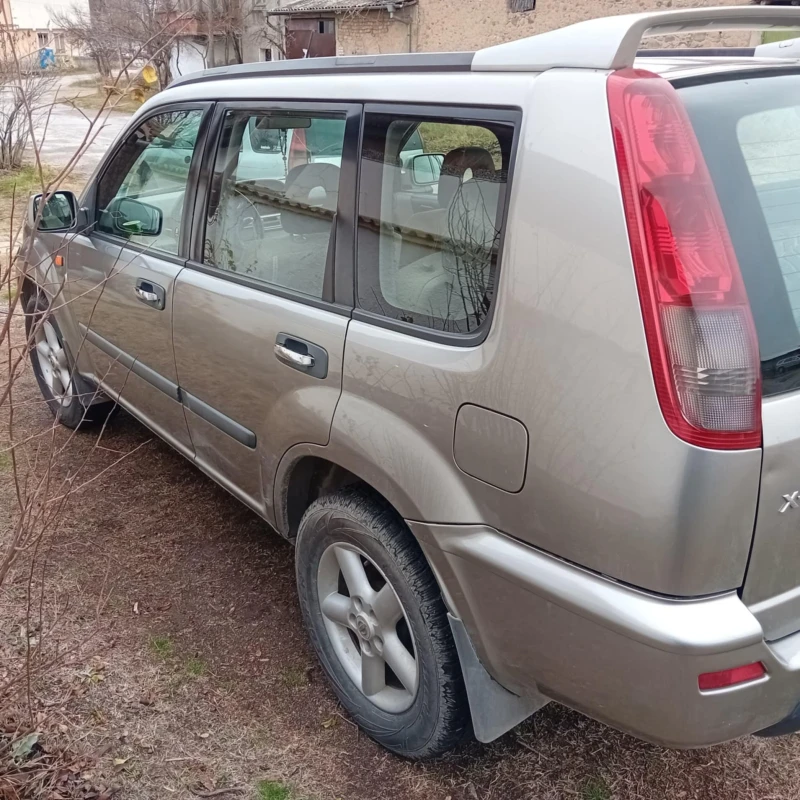 Nissan X-trail, снимка 2 - Автомобили и джипове - 48428092