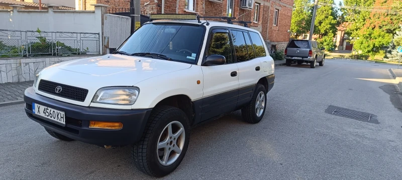 Toyota Rav4, снимка 3 - Автомобили и джипове - 52531449