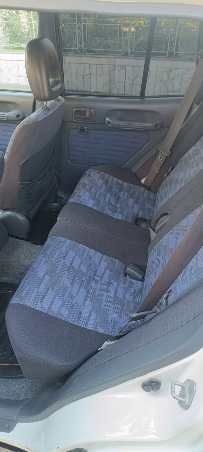 Toyota Rav4, снимка 7 - Автомобили и джипове - 52531449