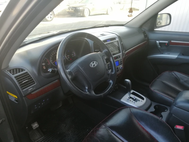 Hyundai Santa fe 2.2 6+ 1, снимка 8 - Автомобили и джипове - 52799764