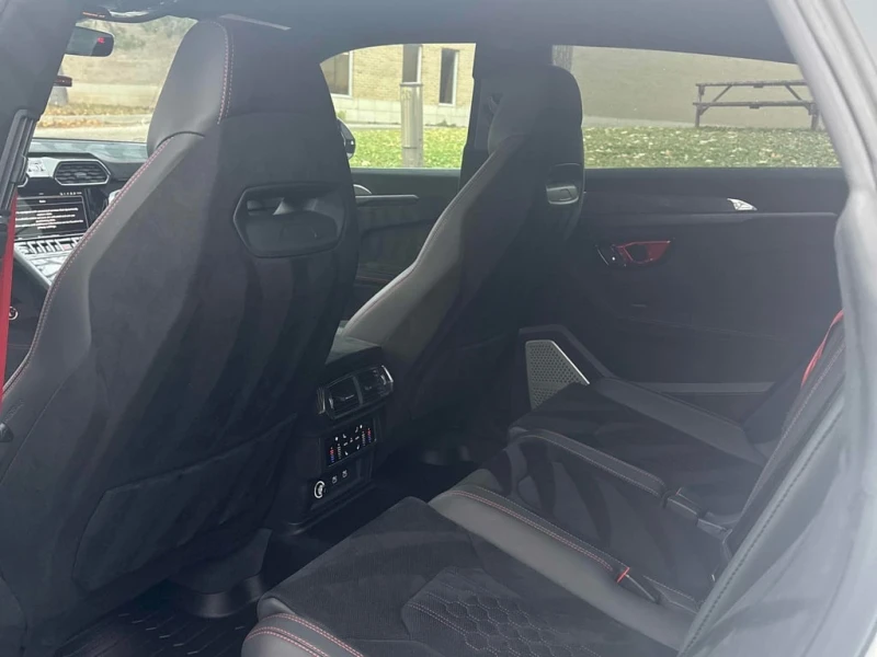 Lamborghini Urus * Performante * CARFAX * БЕЗ ПЪРВОНАЧАЛНА ВНОСКА, снимка 11 - Автомобили и джипове - 53005391