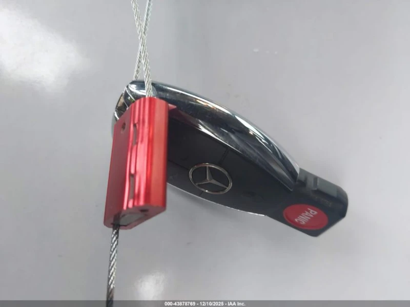 Mercedes-Benz GL 550 5.5l 4Matic, снимка 11 - Автомобили и джипове - 53386945