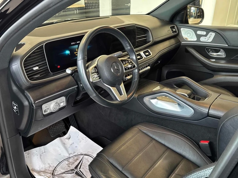 Mercedes-Benz GLE 450  / AMG PKG / DISTRONIC / CARFAX, снимка 7 - Автомобили и джипове - 53418603