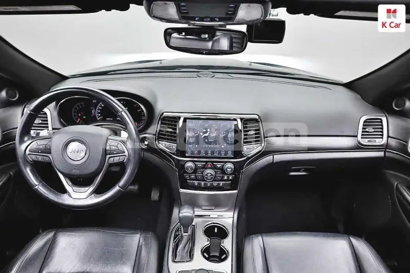 Jeep Grand cherokee LIMITED | ПОДГРЕВ | AWD | PANO | ВКЛЮЧЕН ТЕХНОТЕСТ, снимка 2 - Автомобили и джипове - 54234805