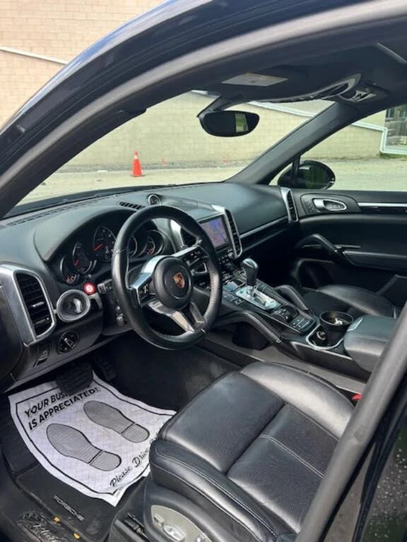 Porsche Cayenne 3.6 AWD * ОБДУХ * BOSE * ПАНО * КАМЕРА, снимка 8 - Автомобили и джипове - 56104115